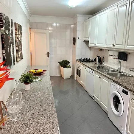 Apartment Laranjeiras Lisbon